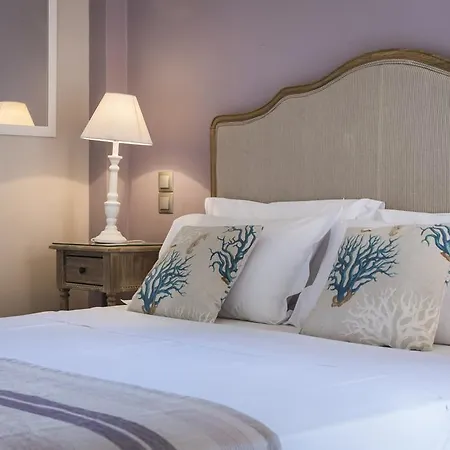 Thalassini * Agia Efimia